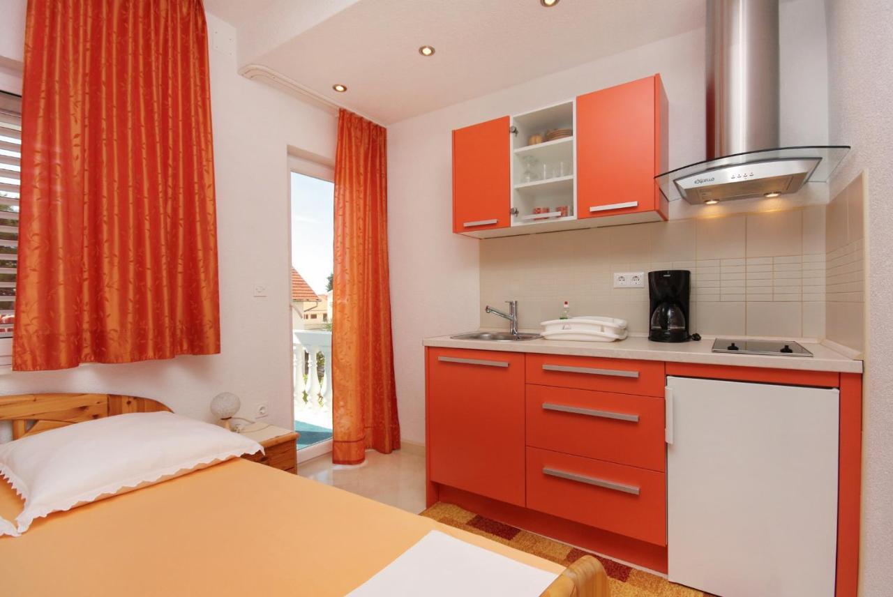 Apartments With A Parking Space Vodice - 2995 Экстерьер фото